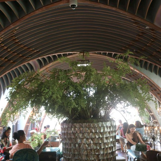 La Vie Parisienne