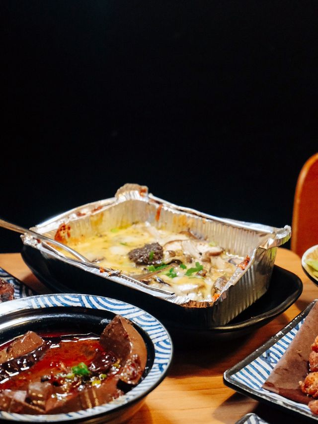 【川燒】特色四川串燒 每日嚴選過百款新鮮食材 🍢