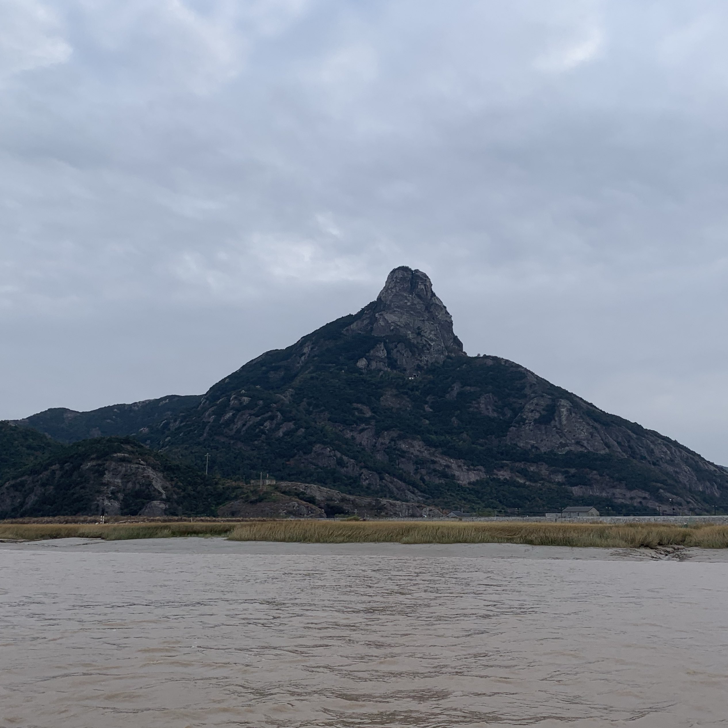 Xiangshan Travel Guide 2024 Things to Do, What To Eat & Tips