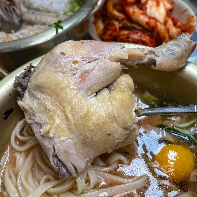 Amazing Korean Chicken Soup Noodles