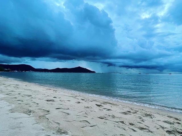 Picnic อาหารทะเล หาดบางเสร่ ช่วง Covid ชลบุรี