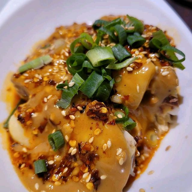 又食大閘蟹啦， 今次去樂富夏麵館