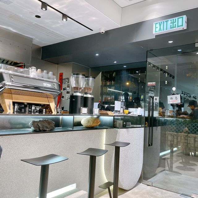 紅磡salon、cafe二合一！