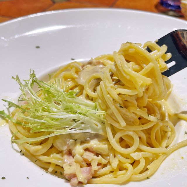 好Chill美味😋海鮮🦐農夫包😍