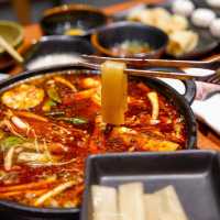#นิวๆพามาเปิดหม้อ ชาบู "หม่าล่า"  ต้นตำหรับเสฉวน