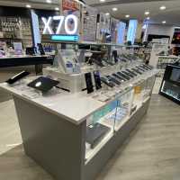 Best Denki, one-stop electronics store