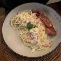 The glass house ร้านอาหารติดชายหาดวงศ์อมาตย์