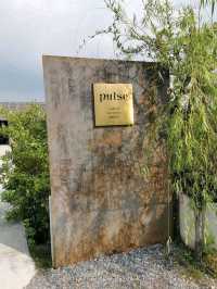 pulse​ คาเฟ่สุดชิลกลางน้ำ​ บางขุนเทียน​