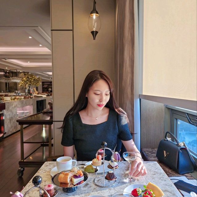 롯데호텔 월드 클럽 라운지에서 3끼 냠냠
