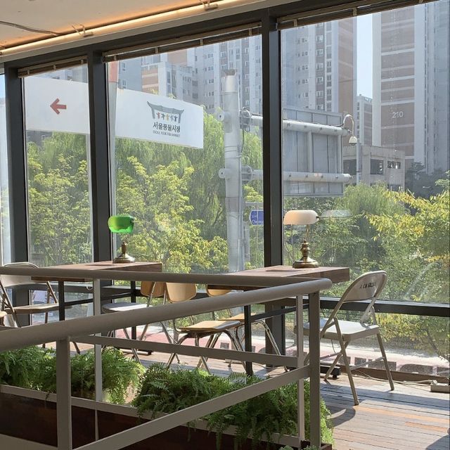 신당/신설동 카페, 더티로우