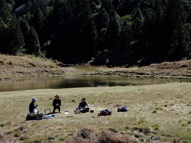 天使灑落的珍珠_加羅湖野營