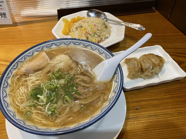 元祖赤のれん『節ちゃんラーメン』
