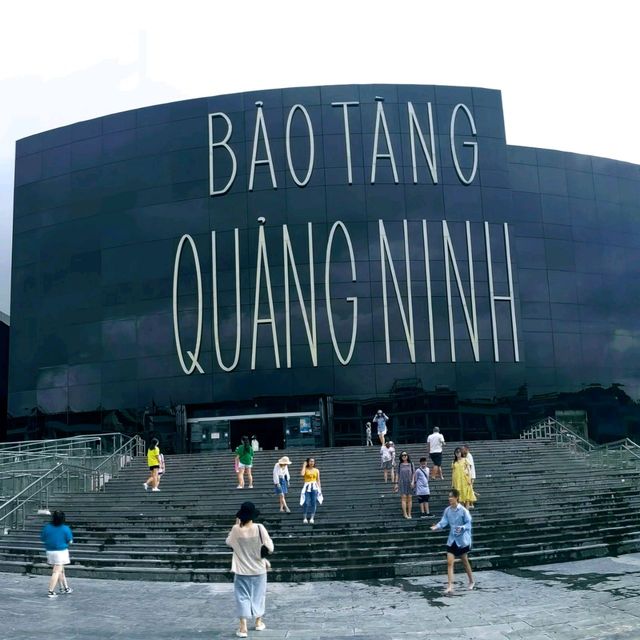 bảo tàng Quảng Ninh 