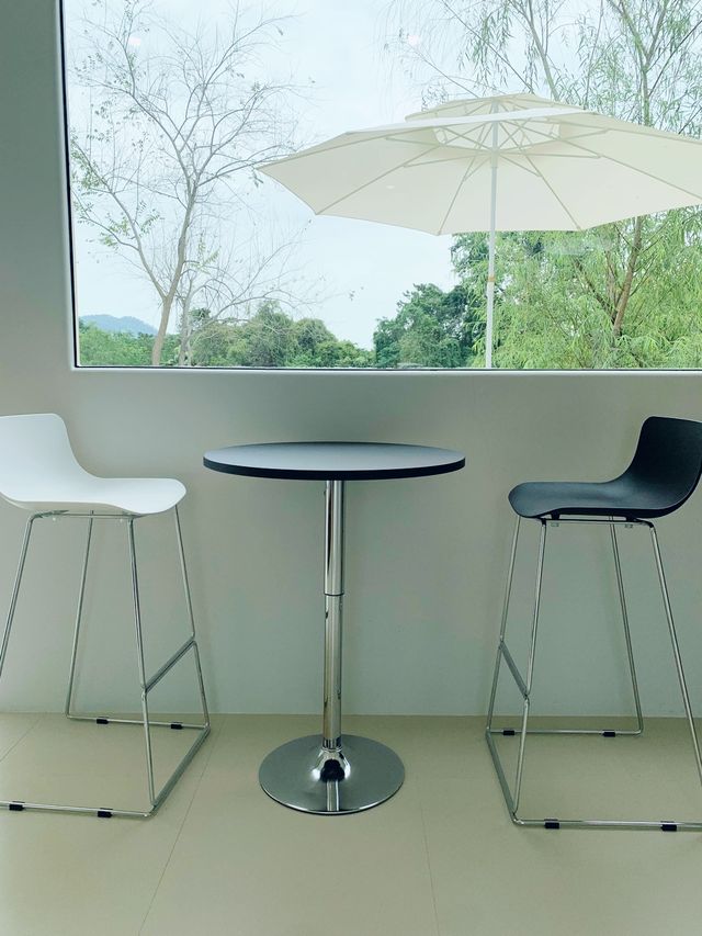 gloi cafe at kanjanaburi