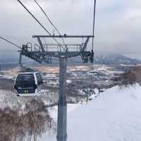 Snowy Powdery Ski Resort with the best view!