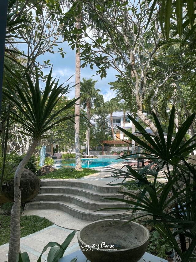 หนูรักเค้าาา!! Rocky's Boutique Resort 💙💚🤎🤍🧡