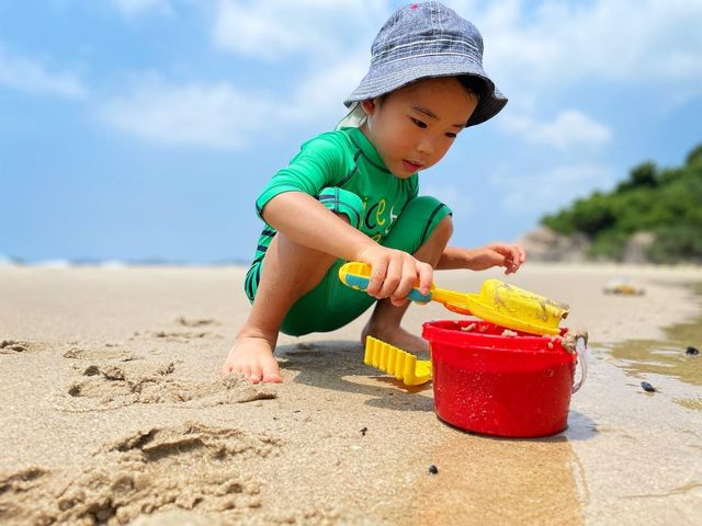 人少沙幼冲浪天堂，海邊餐廳拍照玩水一流