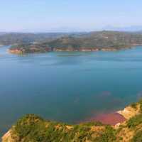 青山绿水：鹰嘴山风景区