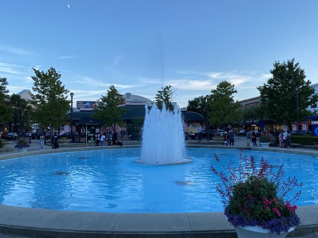 Easton Center - Nice Place for shopping