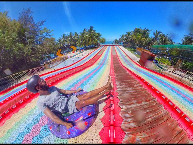 Rainbow slide at Daxiao Dongtian