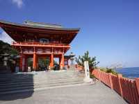 洞窟の中の神社、鵜戸神宮