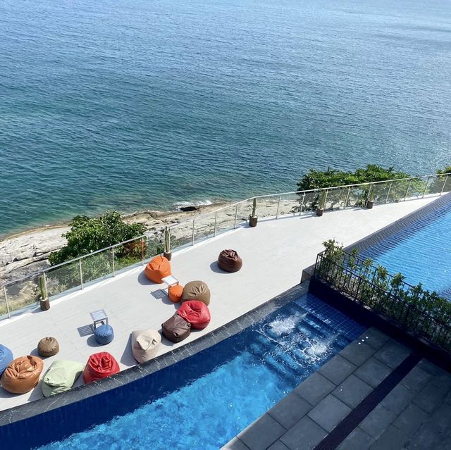 THOUSAND HILLS POOL VILLA
