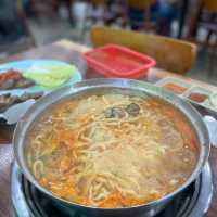 여름 이열치열 공주시 “전통궁중칼국수”