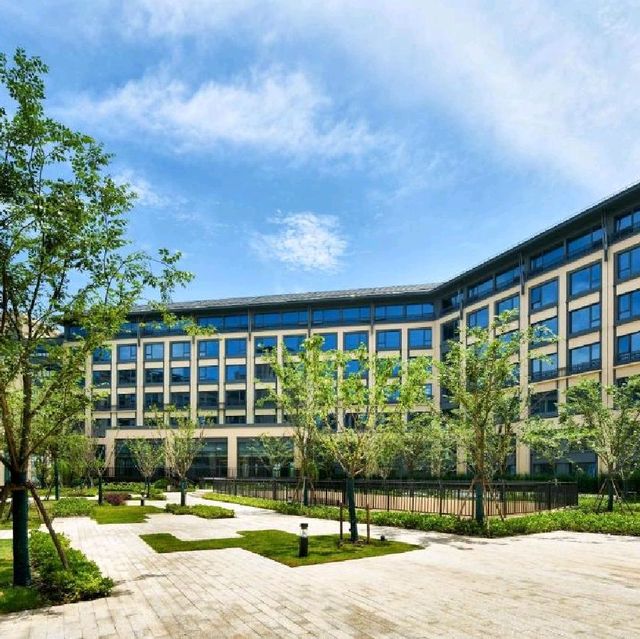Q-Box Hotel Shanghai Sanjiagang