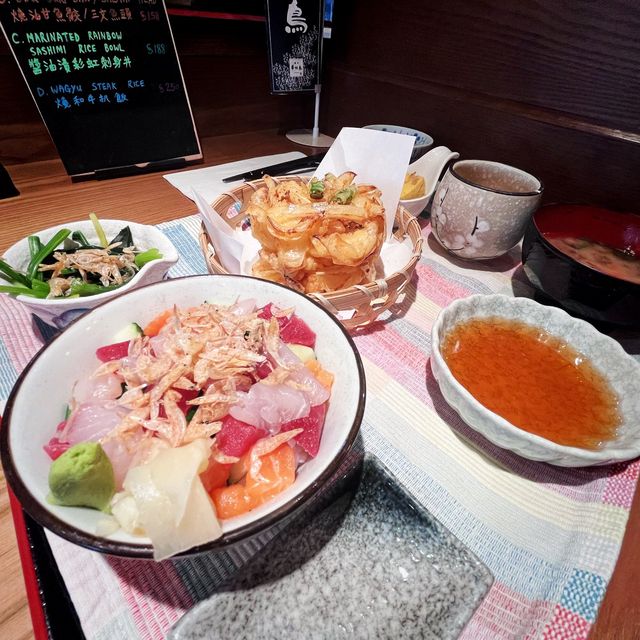 日本廚師主理北海道爐端餐廳