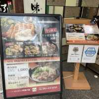 福岡来たら水炊き『華味鳥』