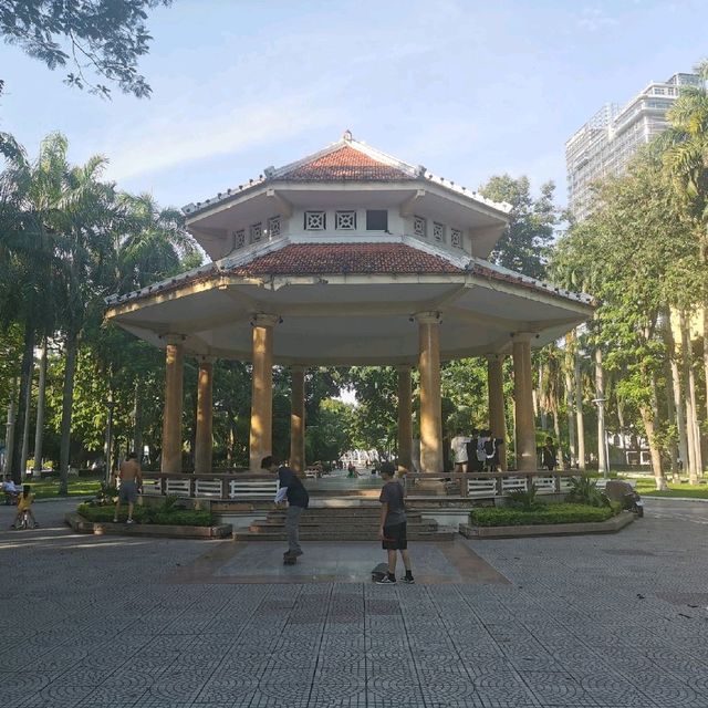 海防著名拍照景點—阮平謙城市公園