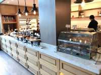 อาหารเช้า โรงแรมอินเตอร์คอนติเนนตัล พัทยา