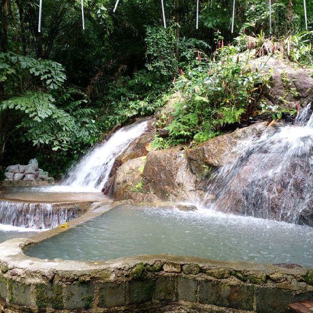 แช่อ่างน้ำ..สัมผัสธรรมชาติ.ที่สวนบังแม็กซ์