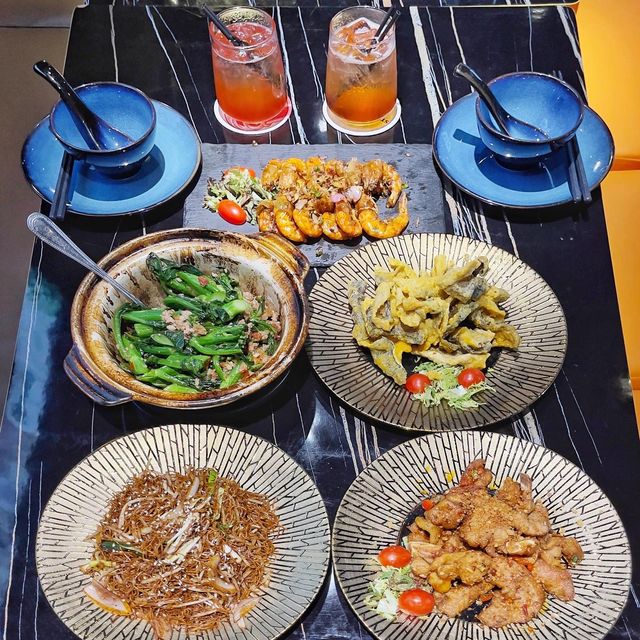 中菜🤤酒吧🍸餐廳🥢豉油皇🔥炒麵勁👍出色