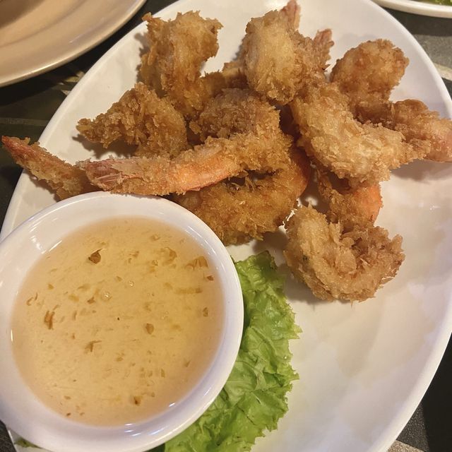 ไก่ทอดเดช (สาขาชีอุทิศ)