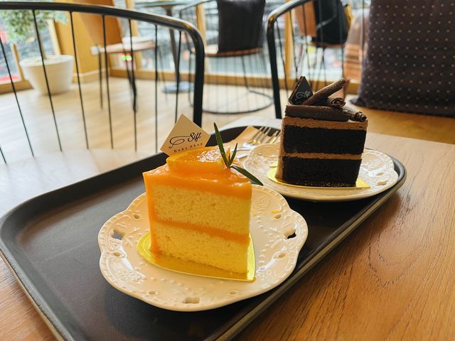 คาเฟ่อบอุ่น สไตล์โฮมมี่ ย่านห้วยขวาง