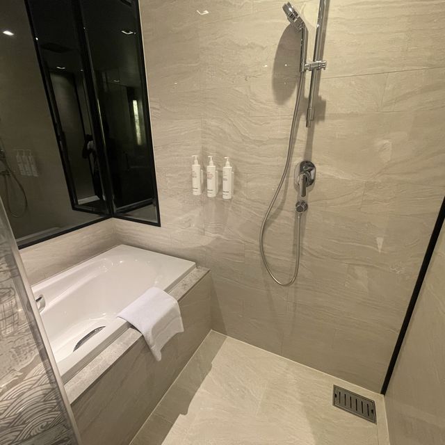 Marriott Bangkok Surawongse 一房公寓套房