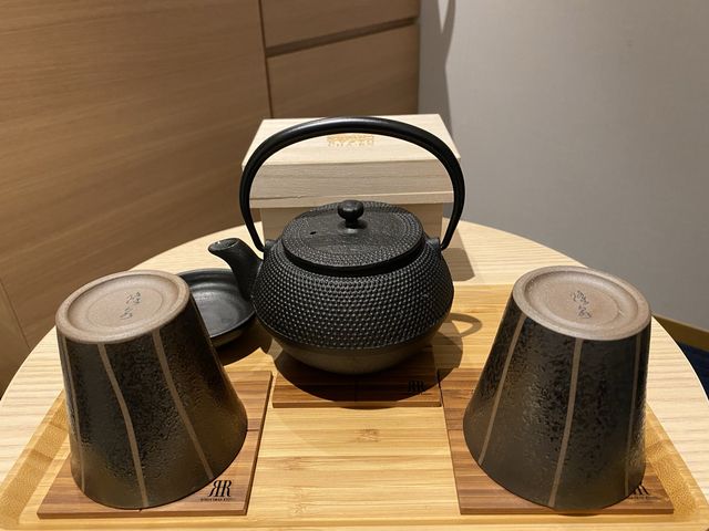 三段お重朝食『四季彩箱』が魅力的
