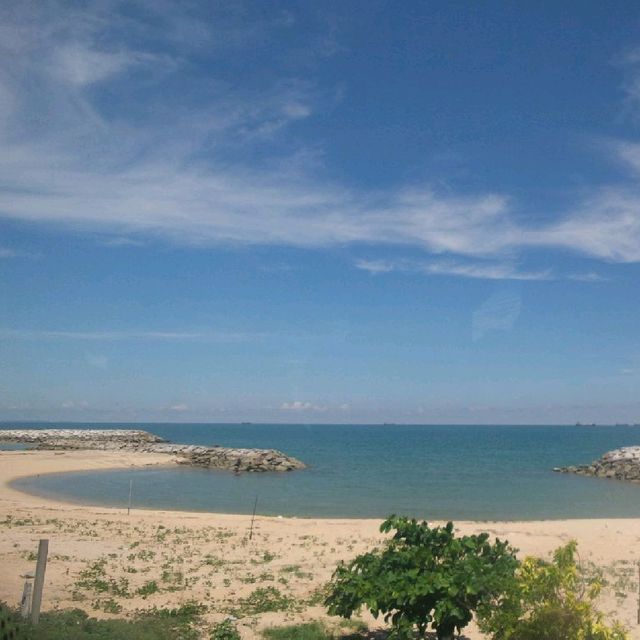 หาดแสงจันทร์