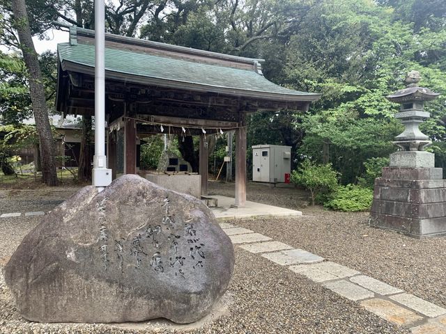 【茨城】海に浮かぶ鳥居が絶景！大洗磯前神社⛩