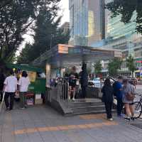 韓国/ソウル【弘大】若者の街弘大(ホンデ)の街並み