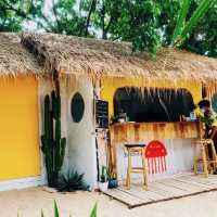 HuuLaaBeachclub Sichonฮูล่าบีชคลับ 