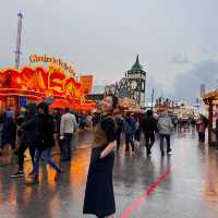 Gigantic Beers at Oktoberfest 啤酒節 Munich