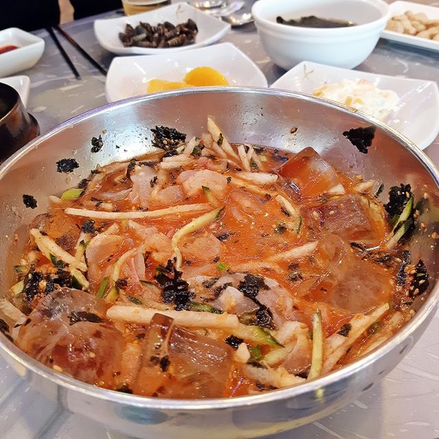 포항 영일대의 과메기와 물회 맛집, 조개2번지