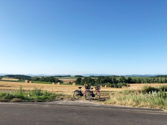 Everyone recommended "Songpu Store" and we rented bicycles.