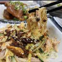 人情味小店用心製作高質粉麵