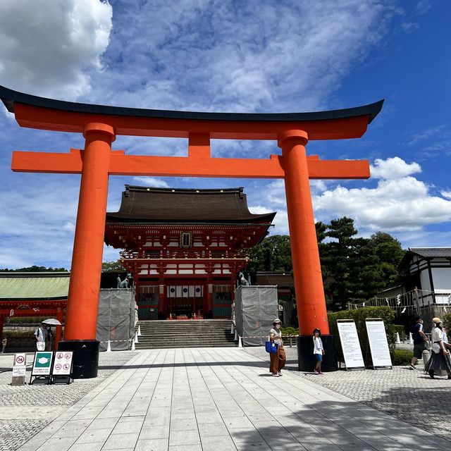 【京都】京都といえば！一度は訪れたいお稲荷さん