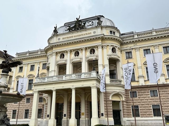 斯洛伐克🇸🇰景點-布拉提斯拉瓦老城區