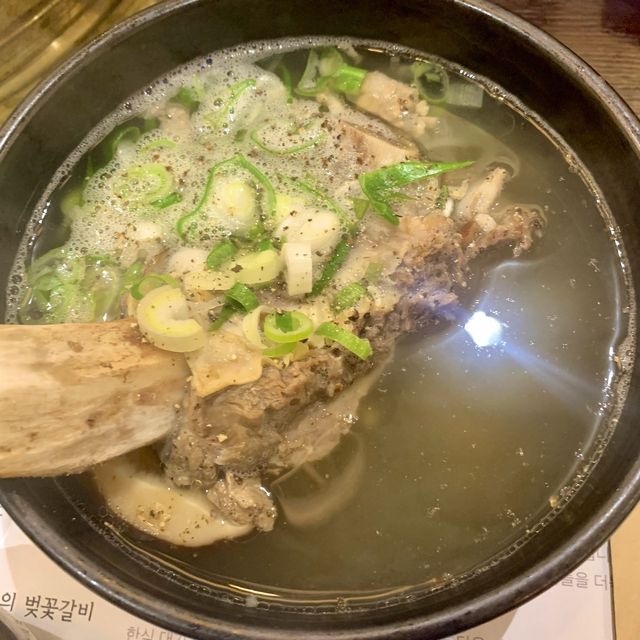 [🇰🇷, 창원] 로봇이 서빙해주는 갈비탕 맛집, 성산명가 🤖