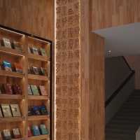 8層30米書牆網紅書店｜米穀書店
